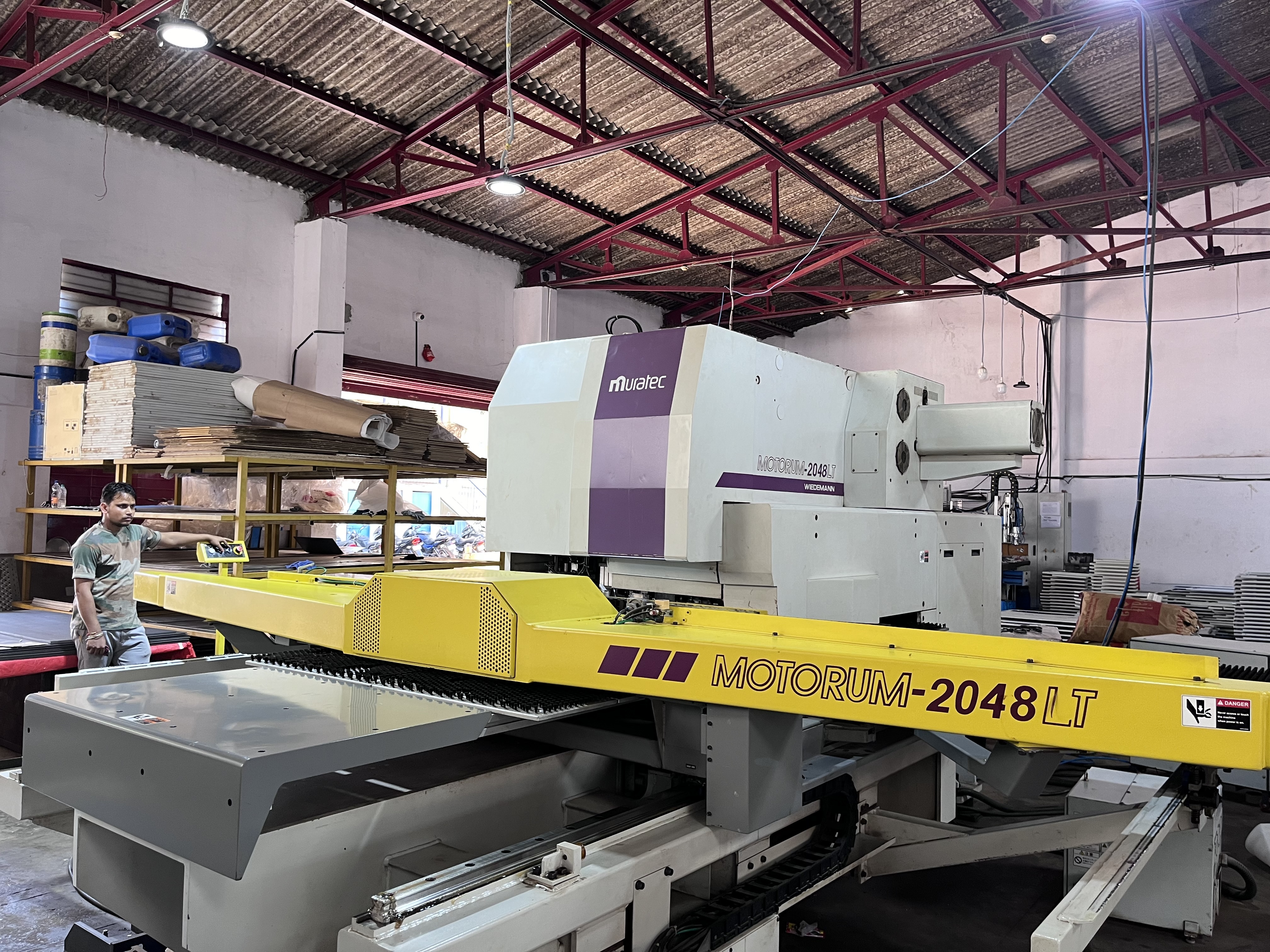 Muratec CNC Punching Machine for Industrial Applications